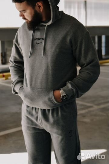 Спортивный костюм Nike