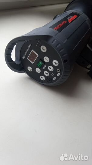 Студийный свет Фалкон те900BW