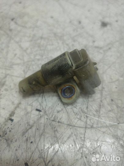 Датчик положения распредвала Ford Mondeo txba 2011