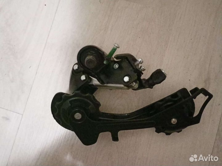 Задний переключатель shimano 6 скоростей