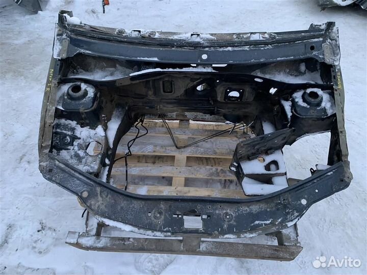 Телевизор renault logan (SR)