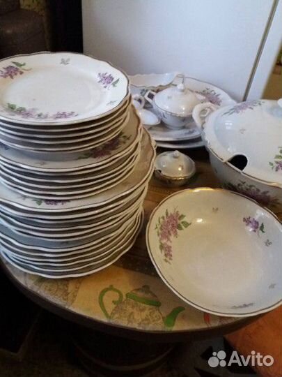 Сервиз коллекционный столовый Сирень