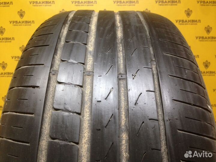 Pirelli Cinturato P7 255/40 R18