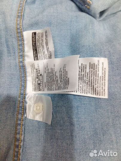 Джинсовая рубашка с мехом levis