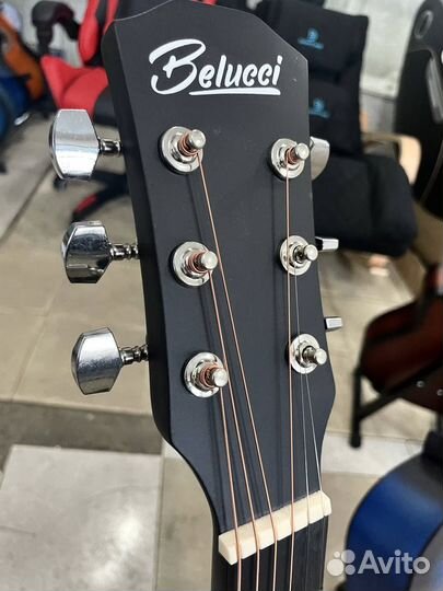 Классическая гитара Belucci + чехол