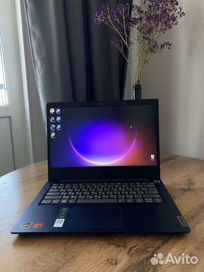 Lenovo IdeaPad3 14ada05