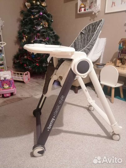 Стульчик для кормления Happy Baby berny basic