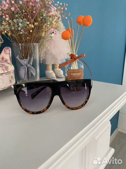 Солнцезащитные очки женские