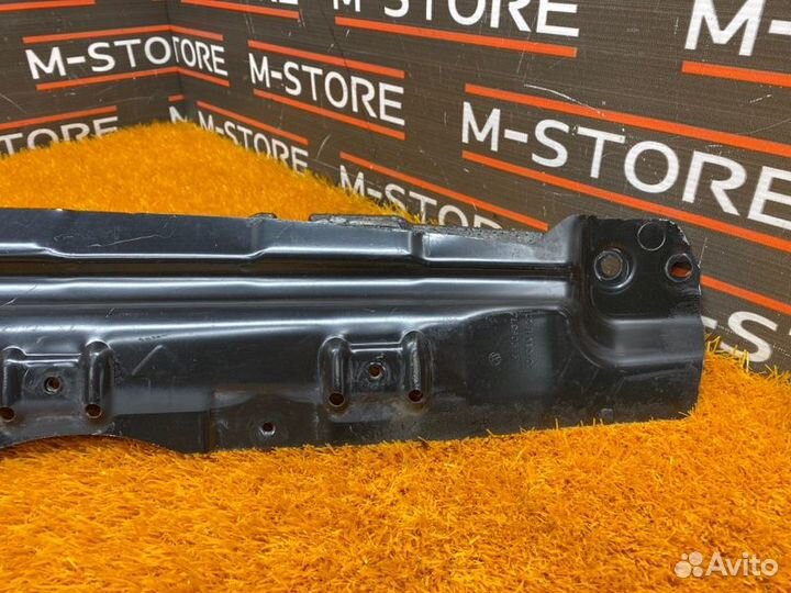 Крепление радиатора Volkswagen Touareg 7L BMV 2005