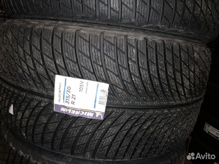 Michelin Pilot Alpin 5 275/35 R21 и 315/30 R21 105V