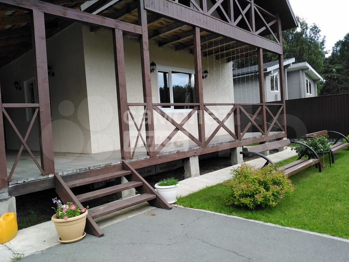 Коттедж 110 м² на участке 10 сот.