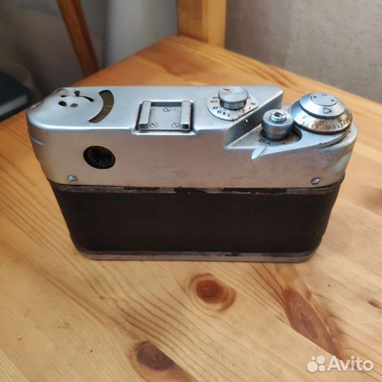 Пленочный фотоаппарат фэд 4