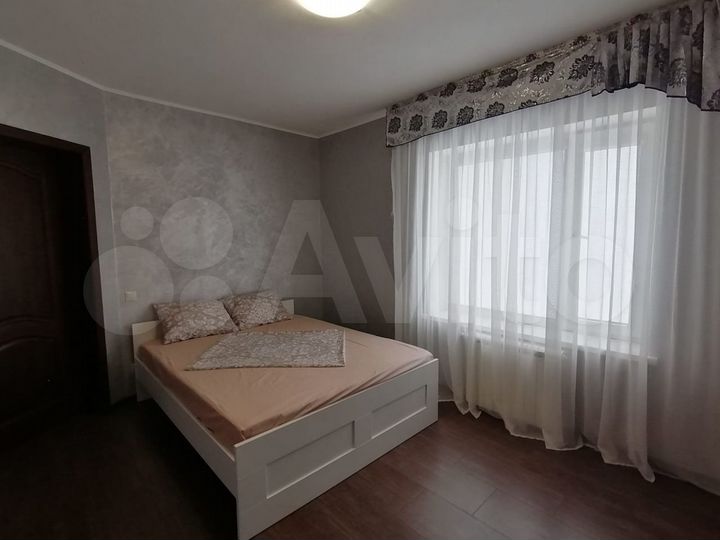 2-к. квартира, 48 м², 10/10 эт.