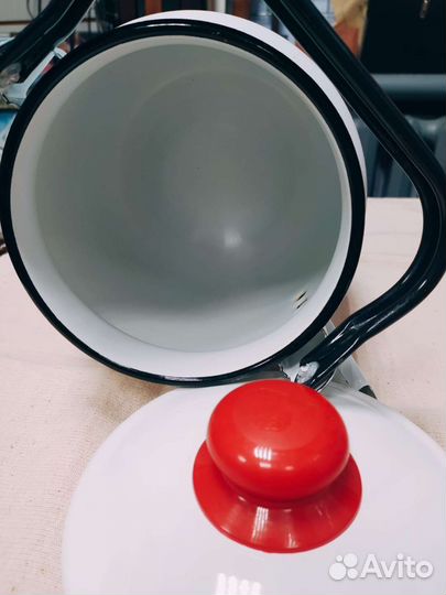 Чайник эмалированный, 3л, новый