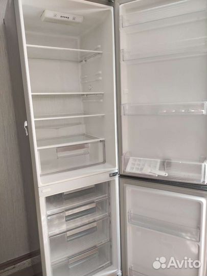 Холодильник бу lg