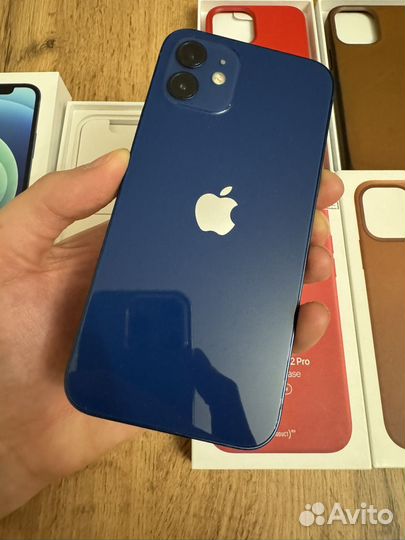 iPhone 12, 64 ГБ