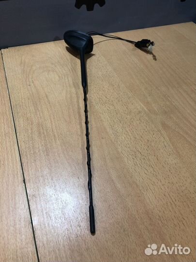 Антенна Ford Focus III (2011—2015)