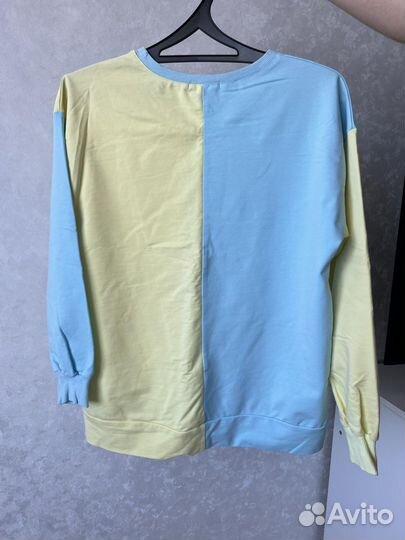 Женский спортивный костюм