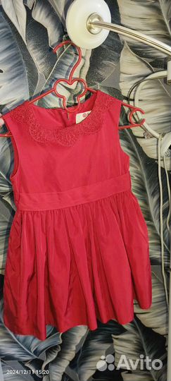 Платье пышное праздничное