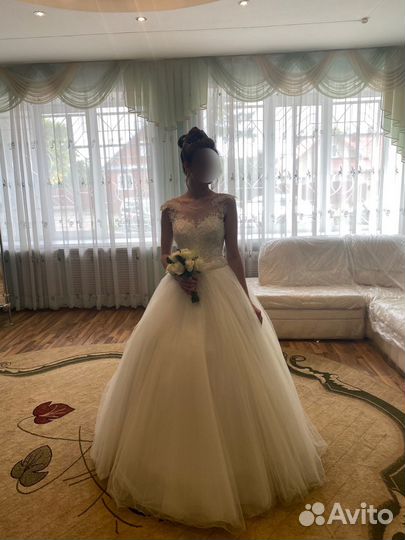 Свадебное платье 44 46 пышное
