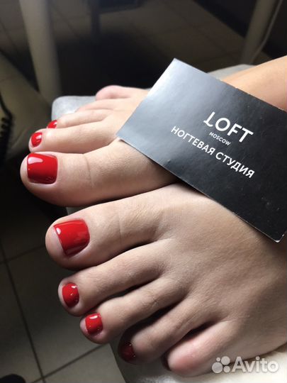 Маникюр, педикюр с покрытием гель-лак, шеллак