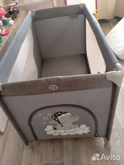 Кровать-манеж