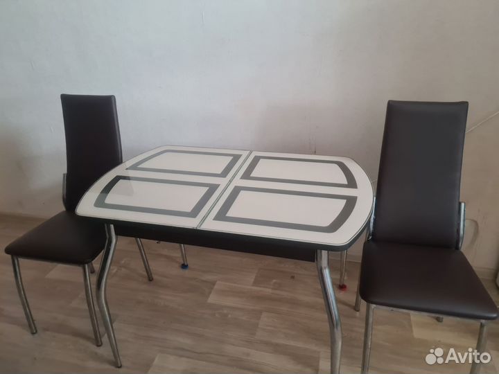 Стол обеденный раздвижной