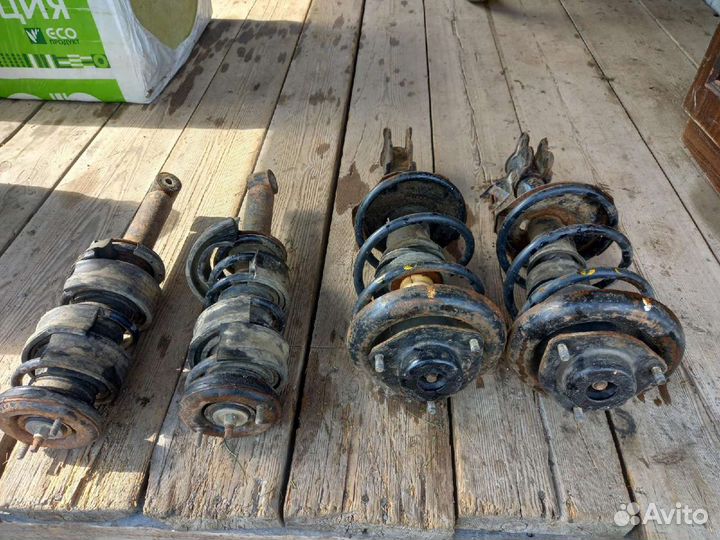 Стойка Nissan cefiro