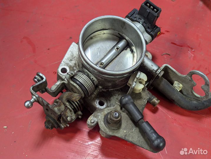 Дроссельная заслонка BMW e34 M50 2.0