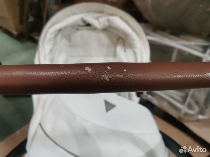 Прогулочная детская коляска Польша, кожа