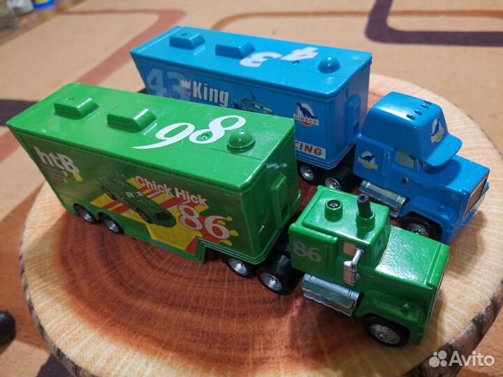 Игрушки герои мультиков