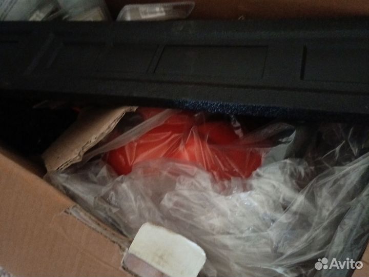 Продам новую бензопилу