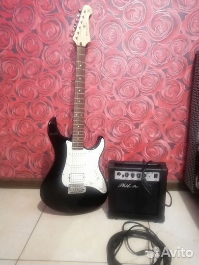 Электро гитара с комбиком yamaha pacifica 012