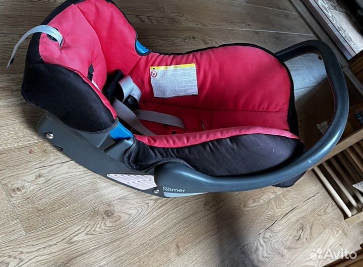 Автокресло-люлька Romer