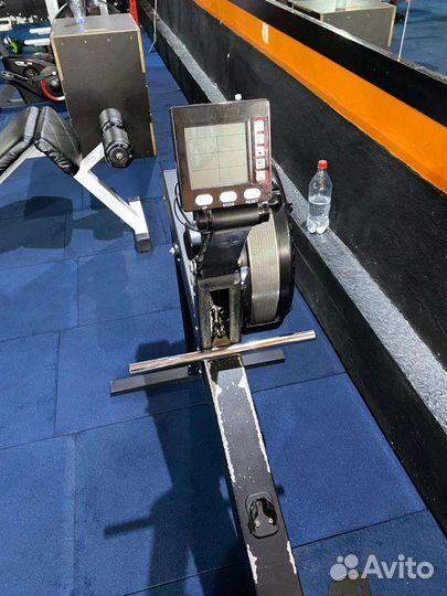 Гребной тренажер и велотренажёр