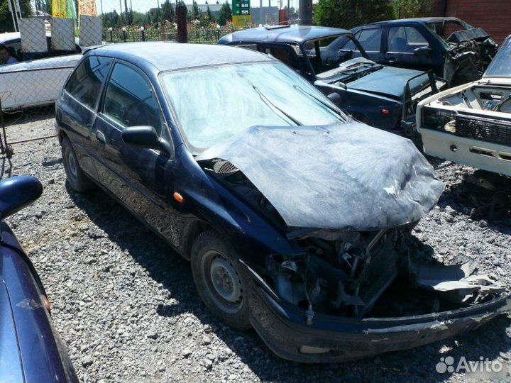 Кузов по частям Mazda 323 BA Z5 1999