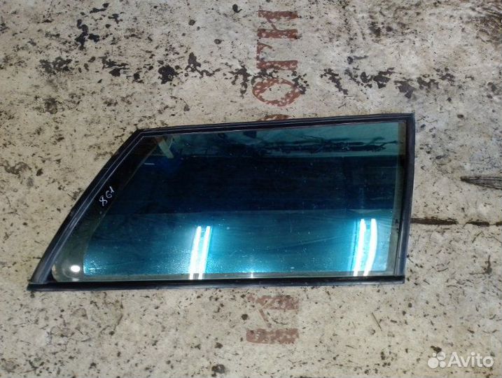 Стекло заднее заднее правое Volkswagen Passat B3