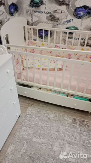 Детская кровать с пеленальным комодом