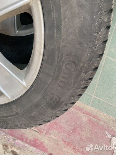 R16 Continental ContiWinterContact TS 870 215/65, PCD 5x114.3 DIA 67.1