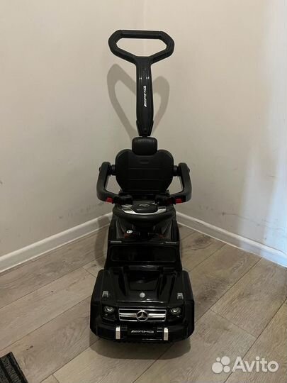 Детский толокар Rivertoys Mercedes-Benz G63
