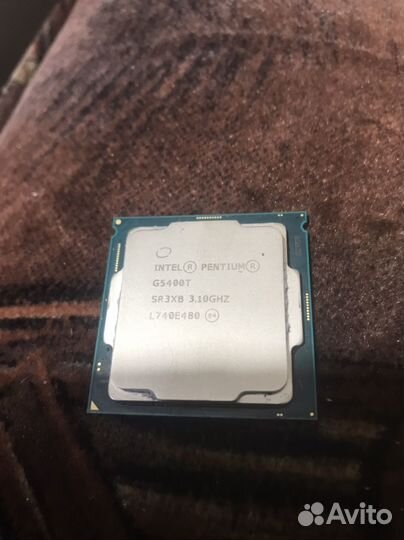 Процессор gold G5400