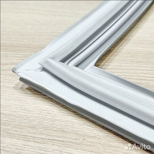 Уплотнитель для холодильника бирюса 130RS214