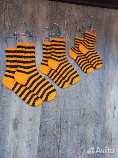 Носки ручной работы