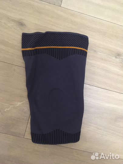 Наколенник ортопедический тутор бондаж