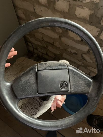Руль volkswagen golf 2