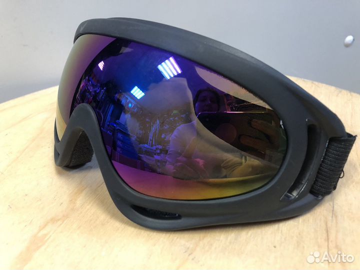 Горнолыжные очки