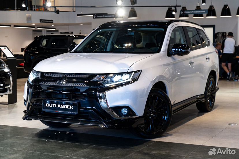 Mitsubishi Outlander 2.4 CVT, 2022