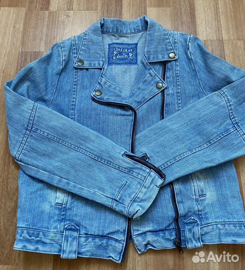 Джинсовая куртка