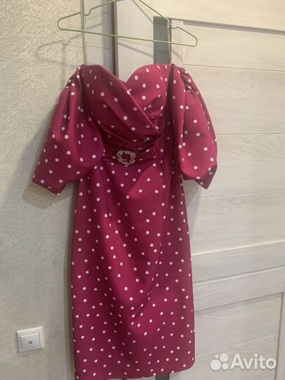 Нарядное женское платье 42 44