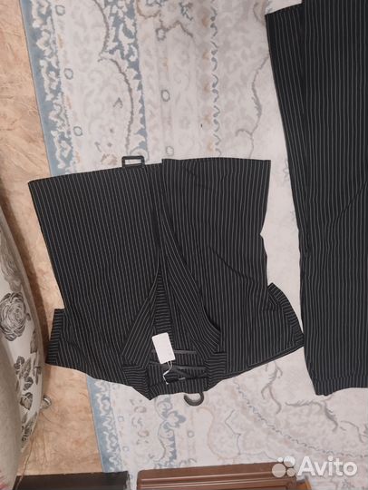 Брючный костюм